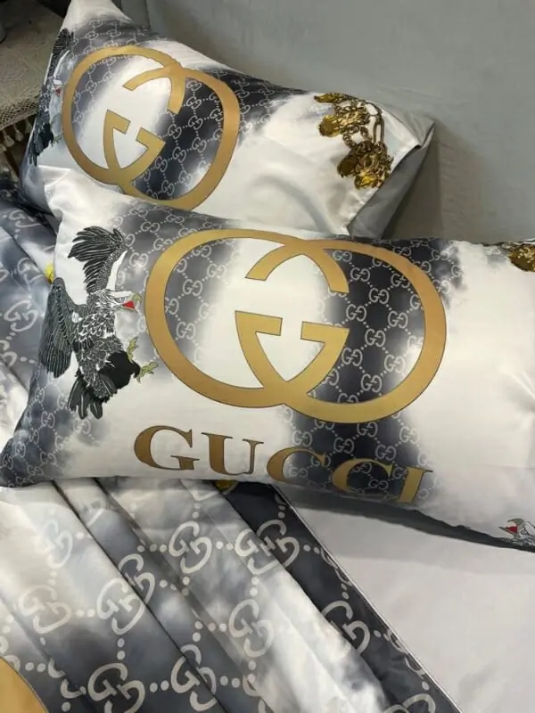 gucci literie s_ab7a033